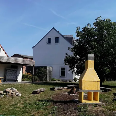 Ejs E V Privatunterkunft *